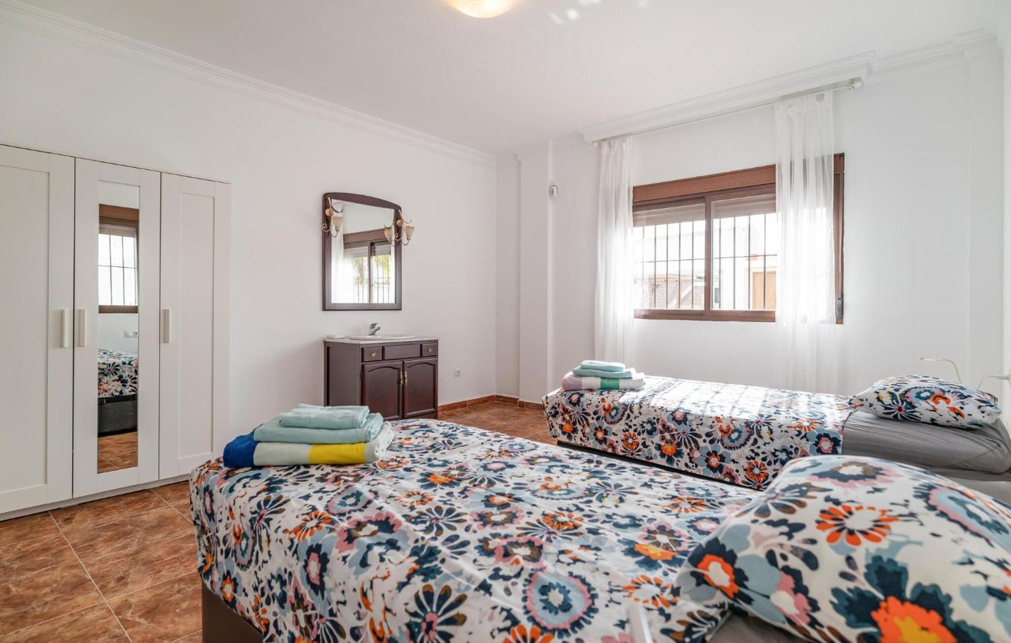 Lovely Home In Benalmadena With Kitchen Экстерьер фото